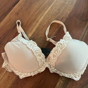 Natori Feathers bra size 34B